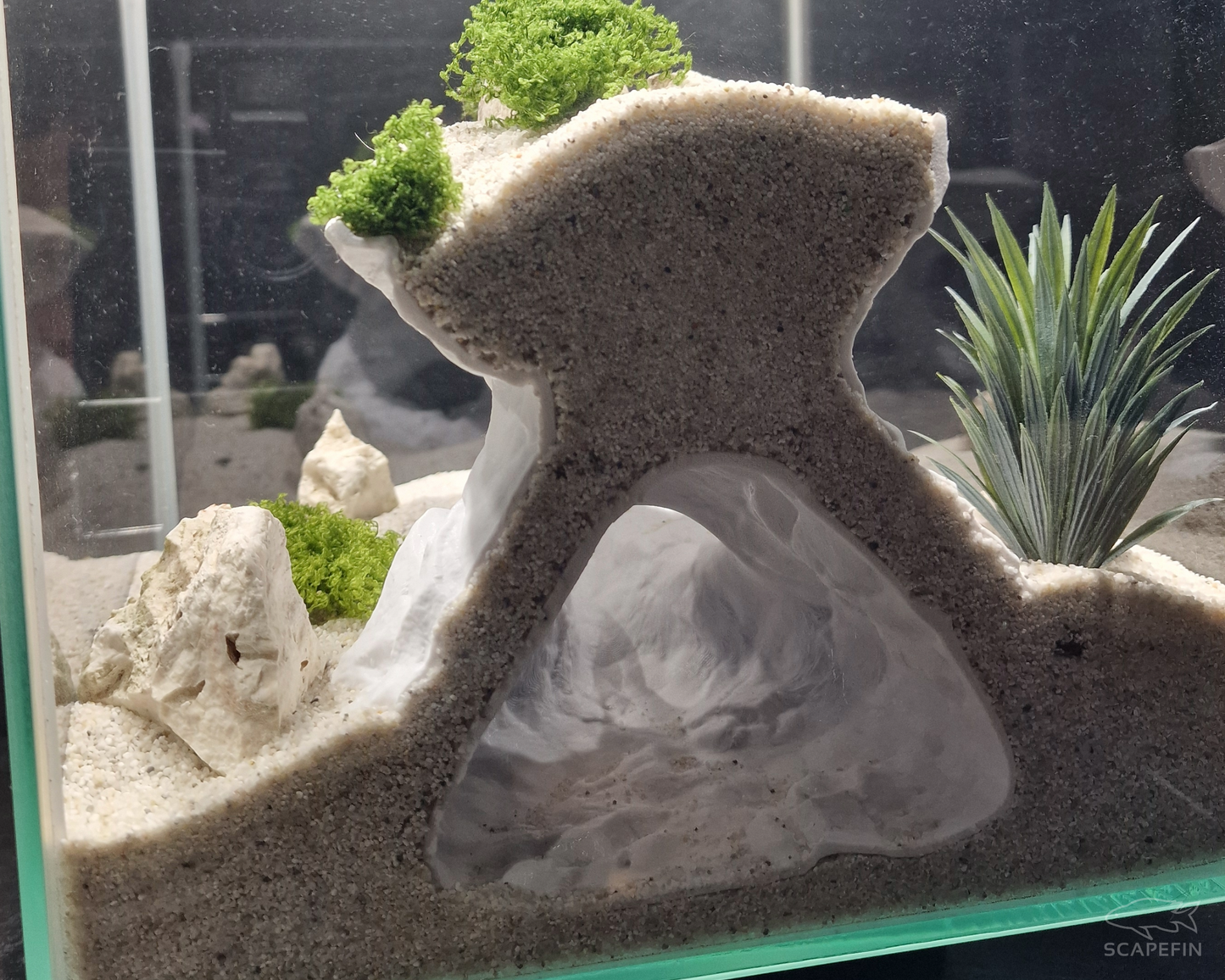 Obelith Observation Cave Planter | Aquarium & Terrarium Decor